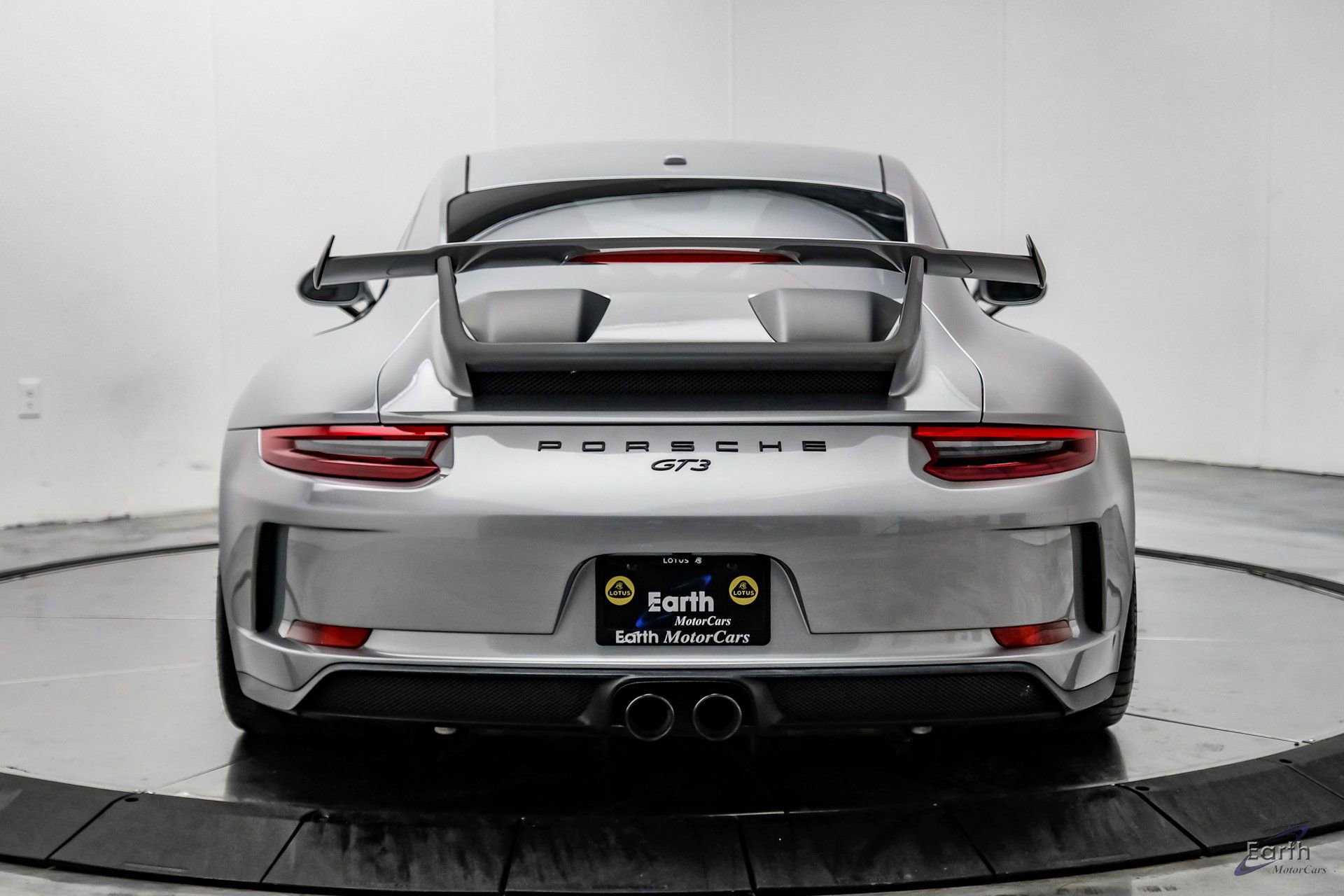 Used 2018 Porsche 911 GT3 w/ Sport Chrono Package image 13