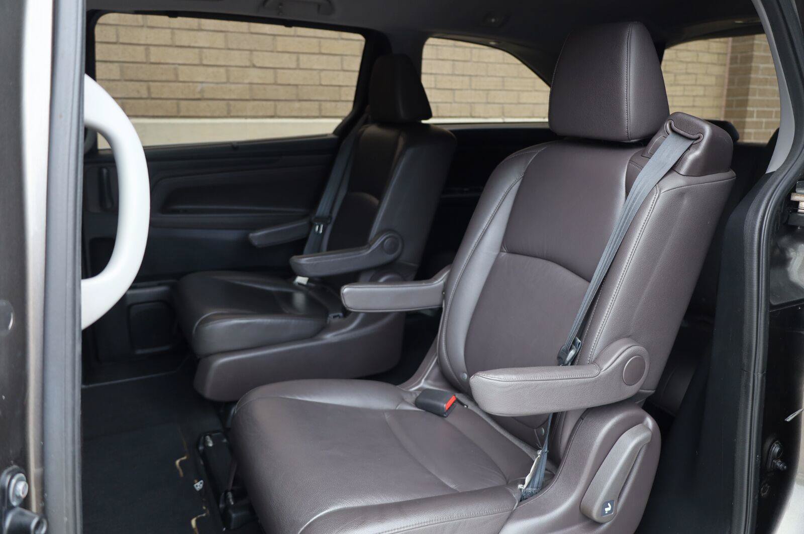 Used 2018 Honda Odyssey EX-L image 22