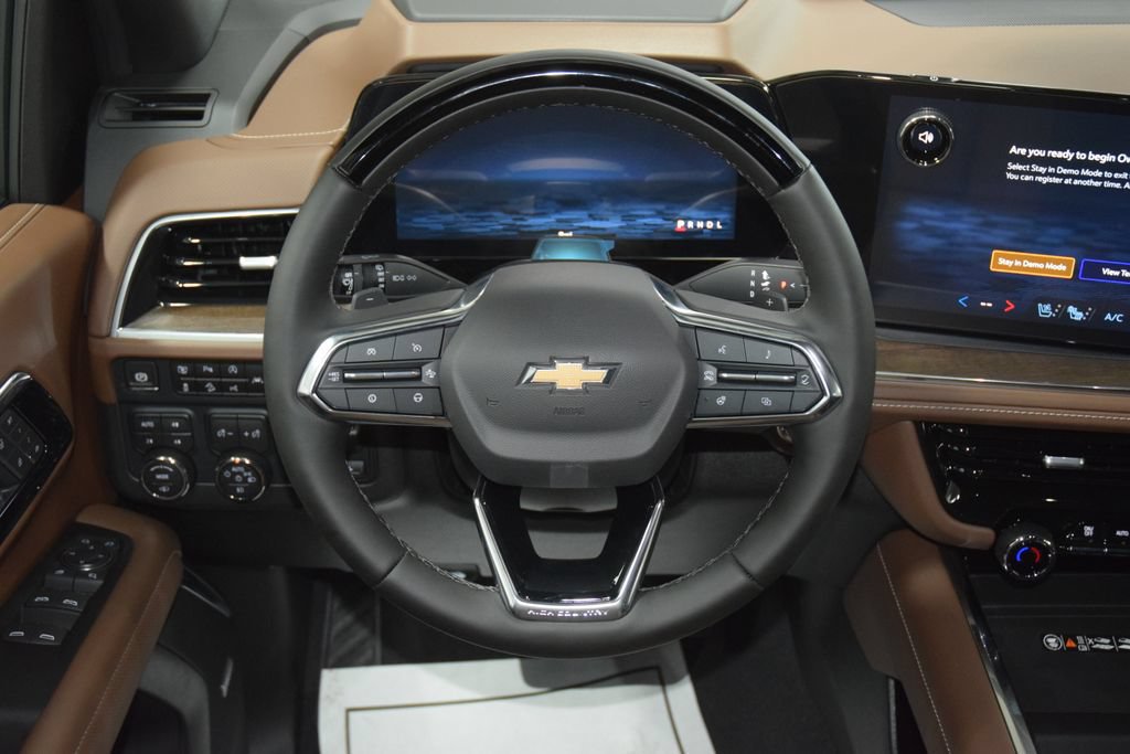 New 2026 Chevrolet Suburban High Country AWD/4WD image 37