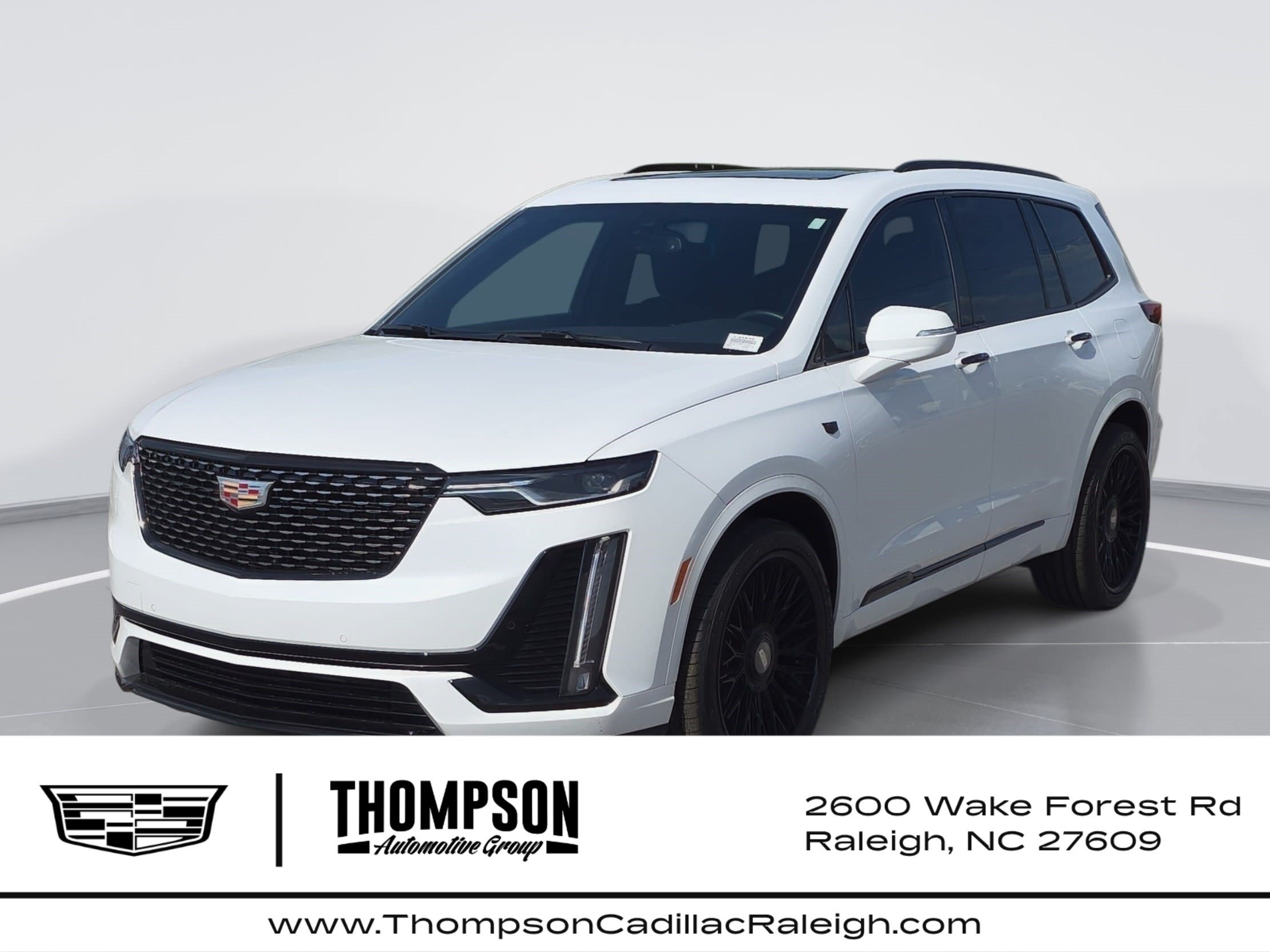 New 2025 Cadillac XT6 Luxury FWD image 7