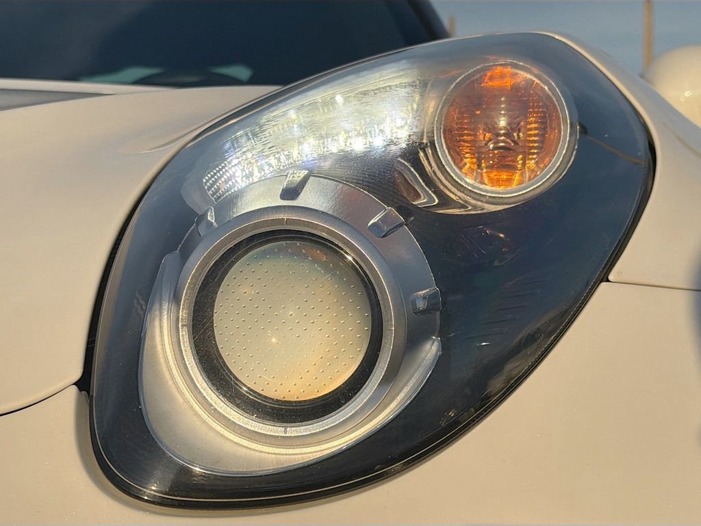 Used 2016 Alfa Romeo 4C Coupe w/ Convenience Group - Coupe image 9