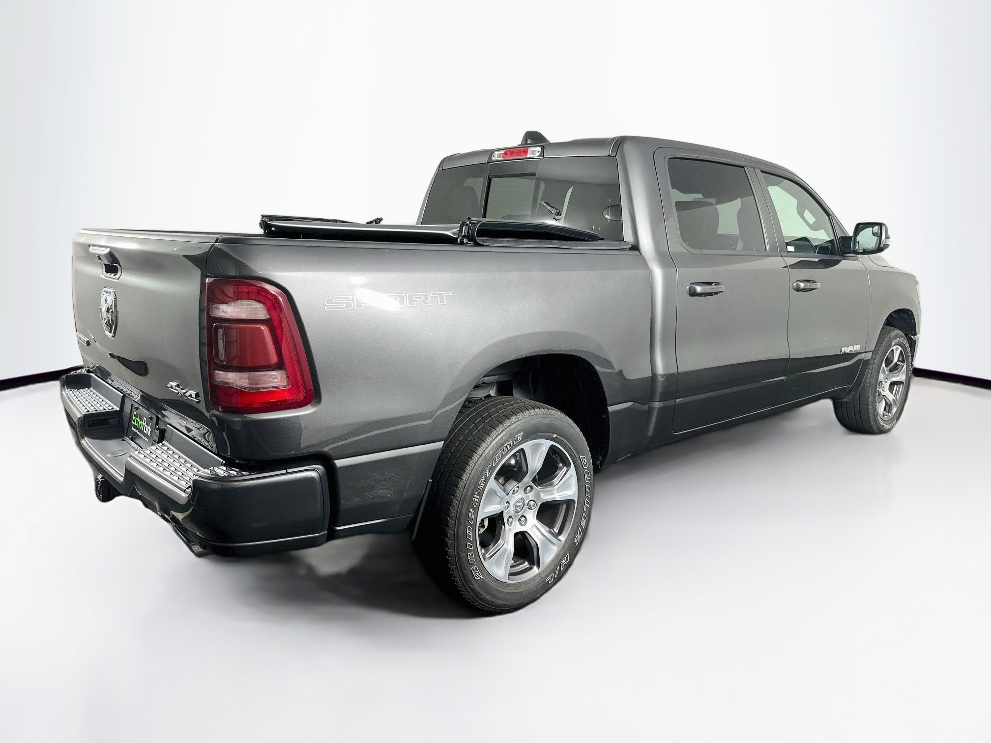 Used 2023 RAM 1500 Laramie AWD/4WD image 9