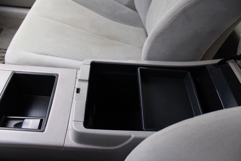 Used 2009 Toyota Camry LE FWD image 34