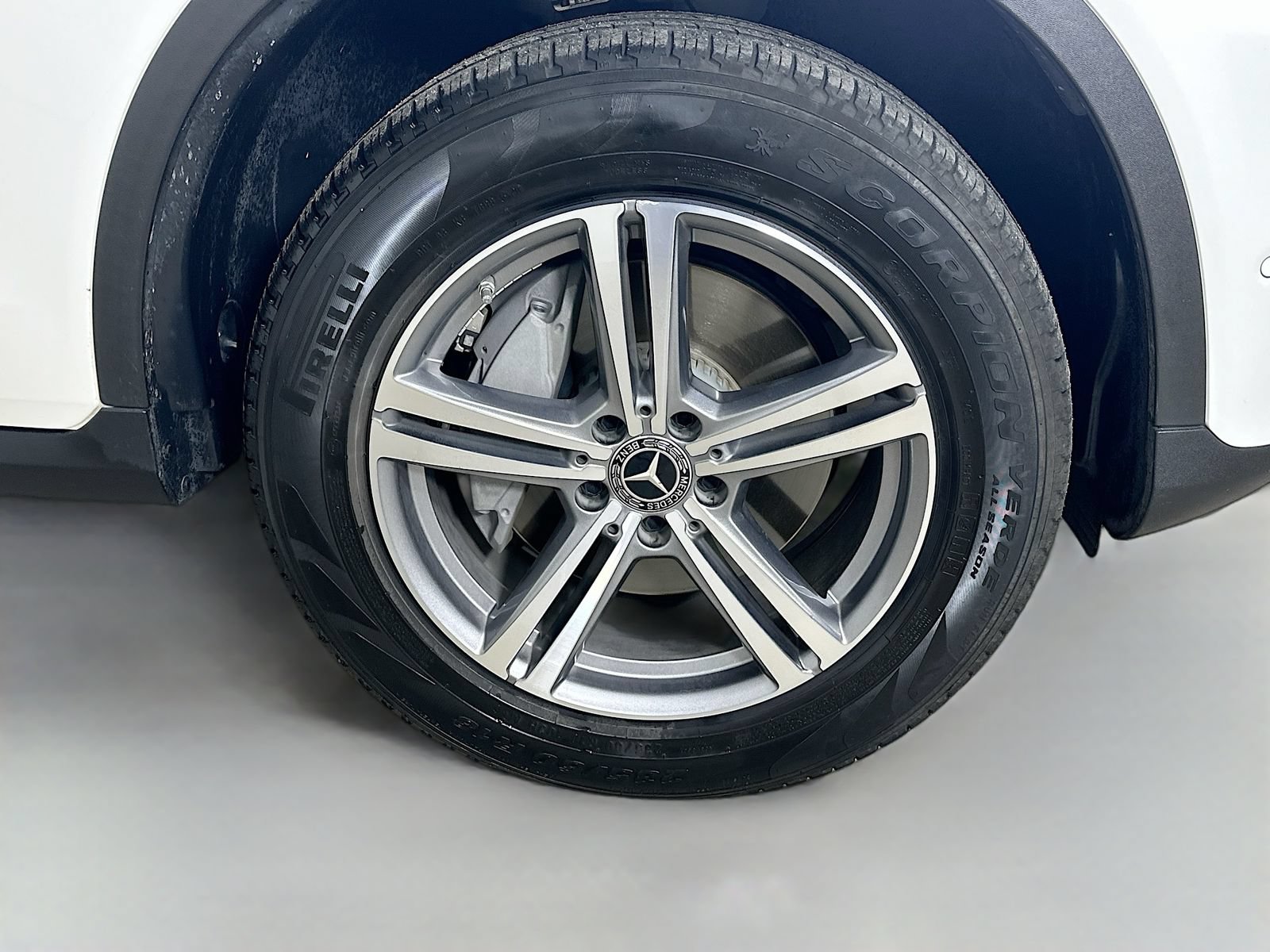 Used 2021 Mercedes-Benz GLC 300 4MATIC image 10