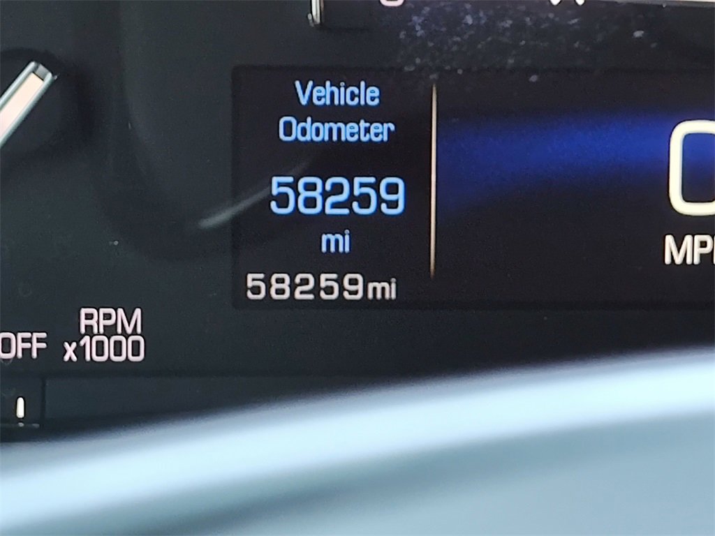 Used 2017 Cadillac XT5 FWD image 30