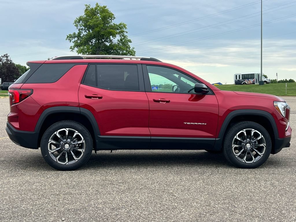 New 2027 GMC Terrain Elevation w/ LPO, Floor Liner Package AWD/4WD image 45