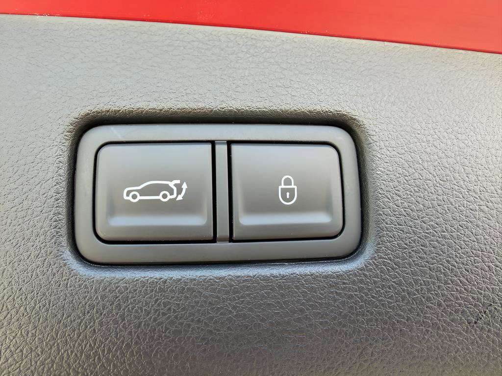 Used 2024 Genesis GV70 3.5T Sport image 11