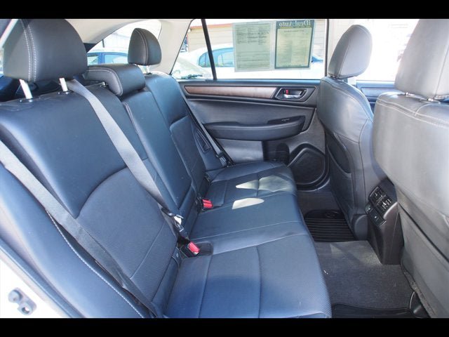 Used 2017 Subaru Outback 2.5i Limited AWD/4WD image 14
