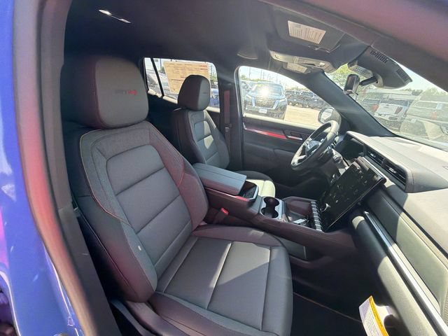 New 2026 GMC Terrain AT4 w/ Technology Package II AWD/4WD image 20
