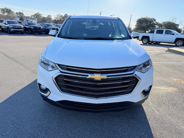 Used 2020 Chevrolet Traverse LT image 3