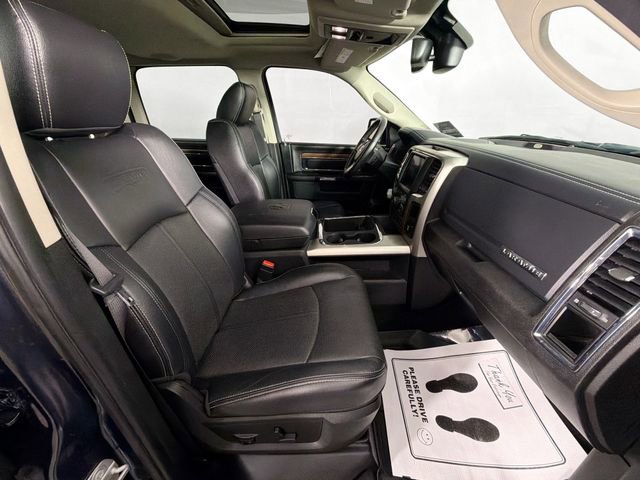 Used 2018 RAM 1500 Laramie w/ Convenience Group AWD/4WD image 28