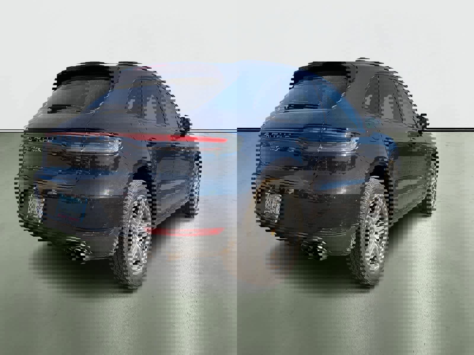 Used 2021 Porsche Macan S image 4