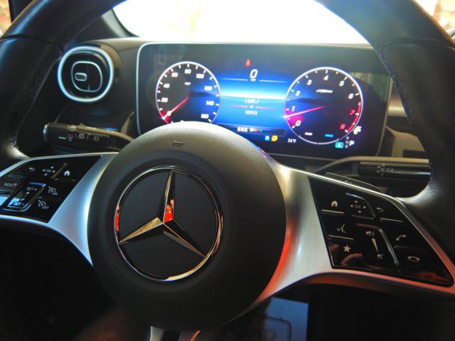 Used 2024 Mercedes-Benz GLC 300 4MATIC image 20