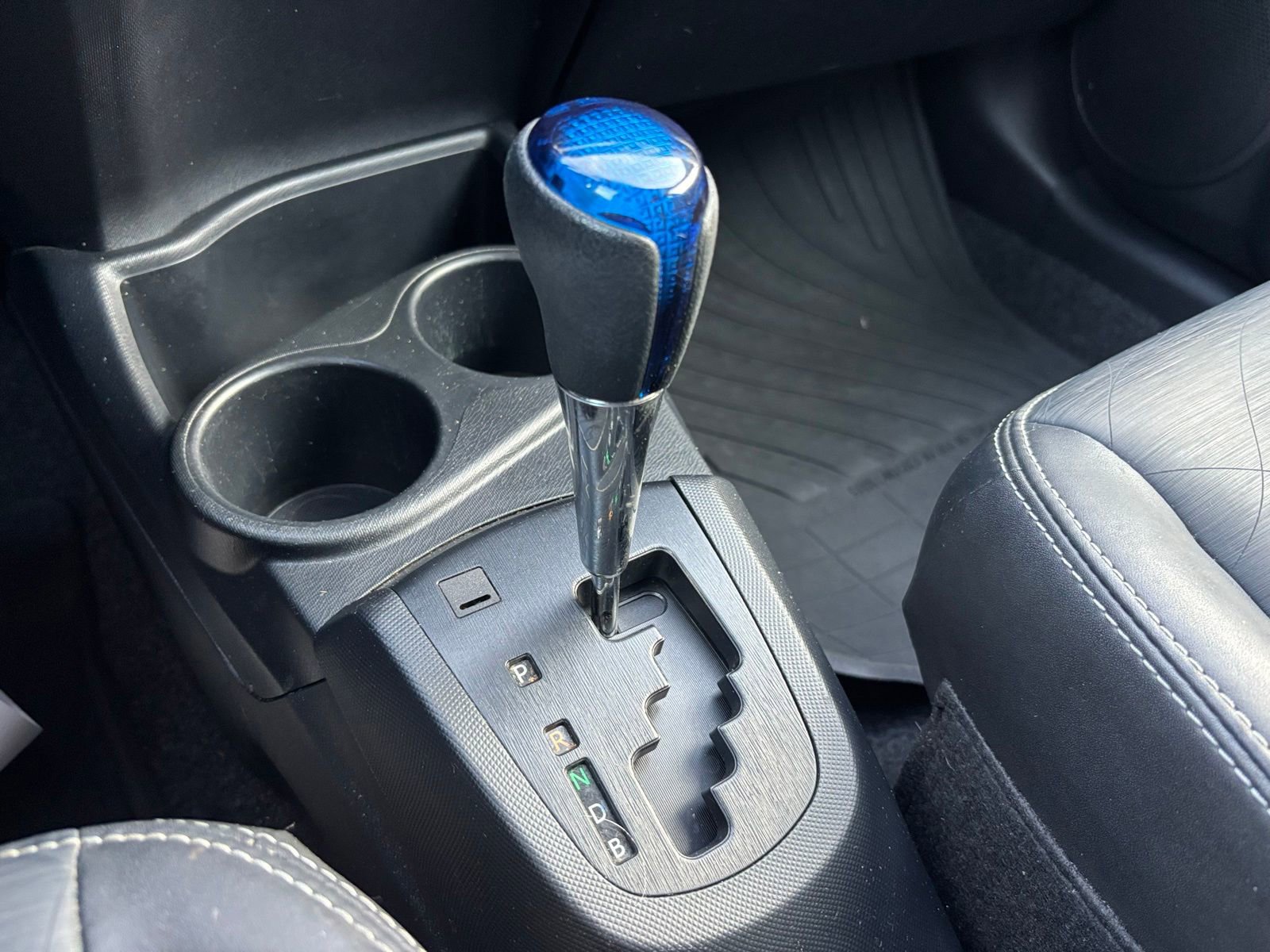 Used 2015 Toyota Prius C Four FWD image 27