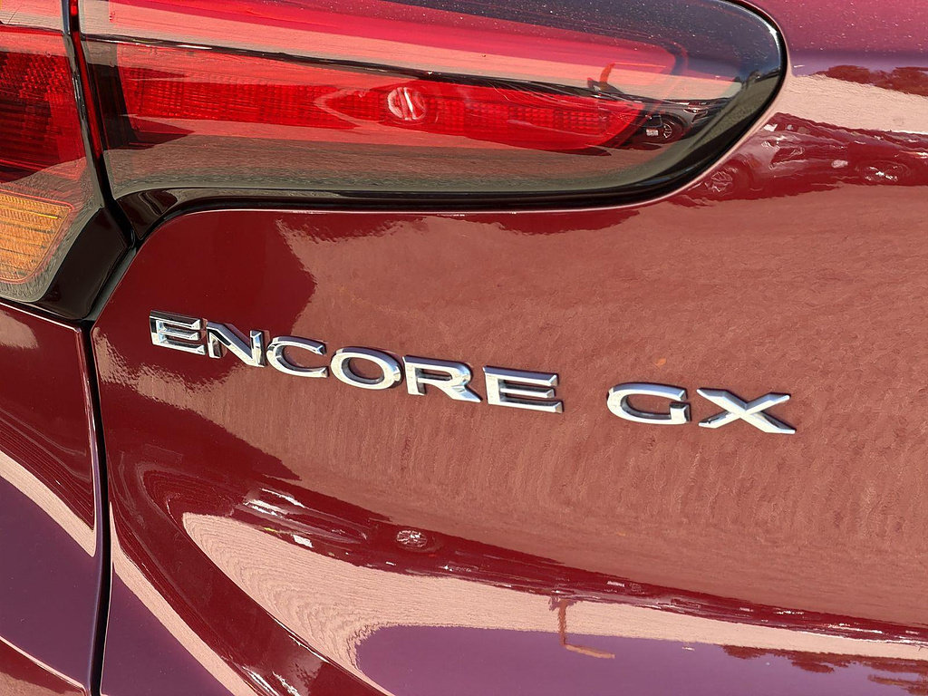 Used 2023 Buick Encore GX Essence w/ Experience Buick Package FWD image 30