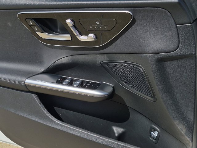 Certified 2023 Mercedes-Benz C 300 Sedan image 16