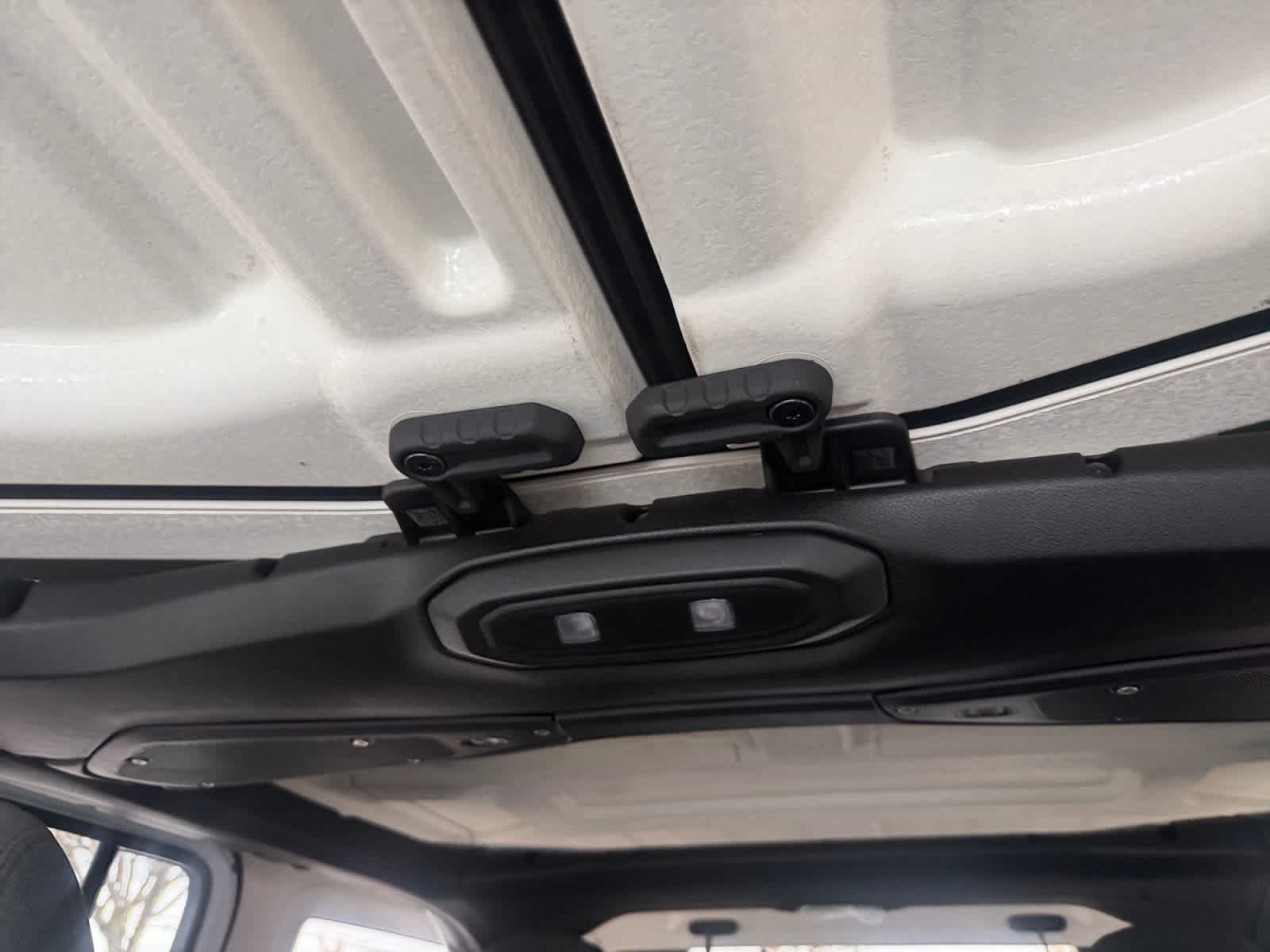 Used 2024 Jeep Wrangler Unlimited AWD/4WD image 31