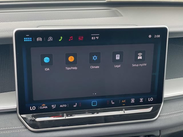 New 2026 Volkswagen Tiguan SE FWD image 13