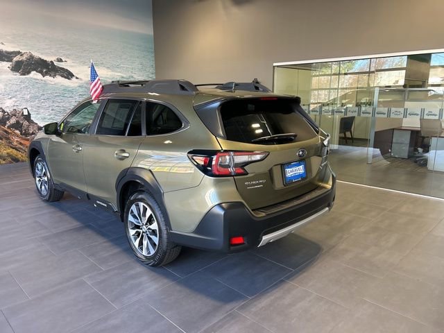 Used 2025 Subaru Outback Limited image 31