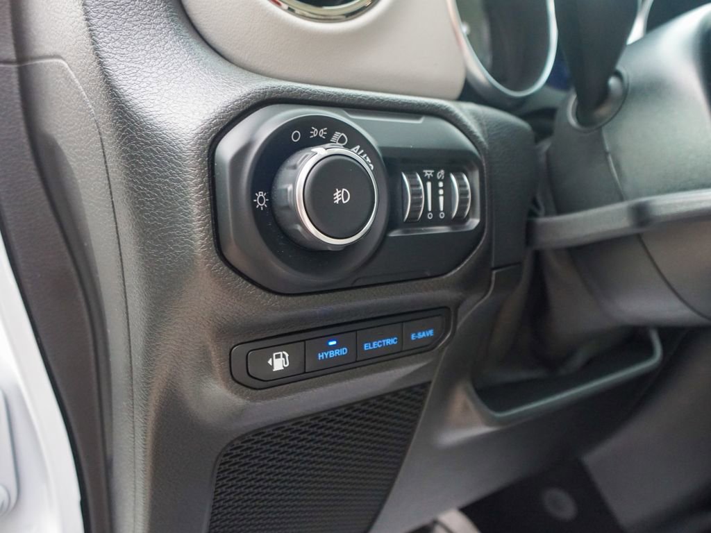 Used 2021 Jeep Wrangler Unlimited Sahara image 18