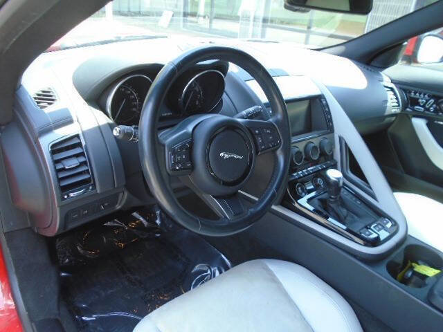 Used 2016 Jaguar F-TYPE Convertible RWD image 12