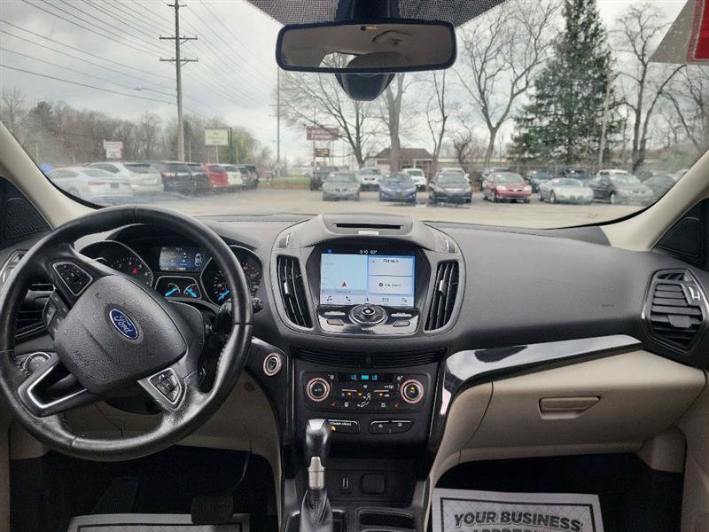 Used 2017 Ford Escape Titanium AWD/4WD image 8