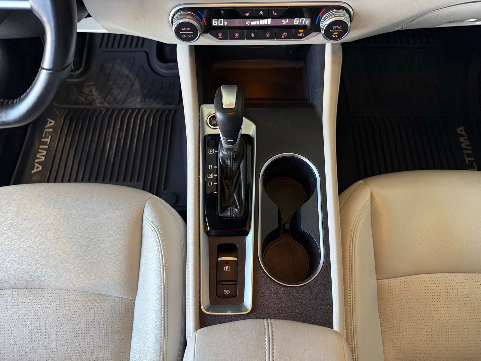 Used 2019 Nissan Altima 2.5 Platinum image 28