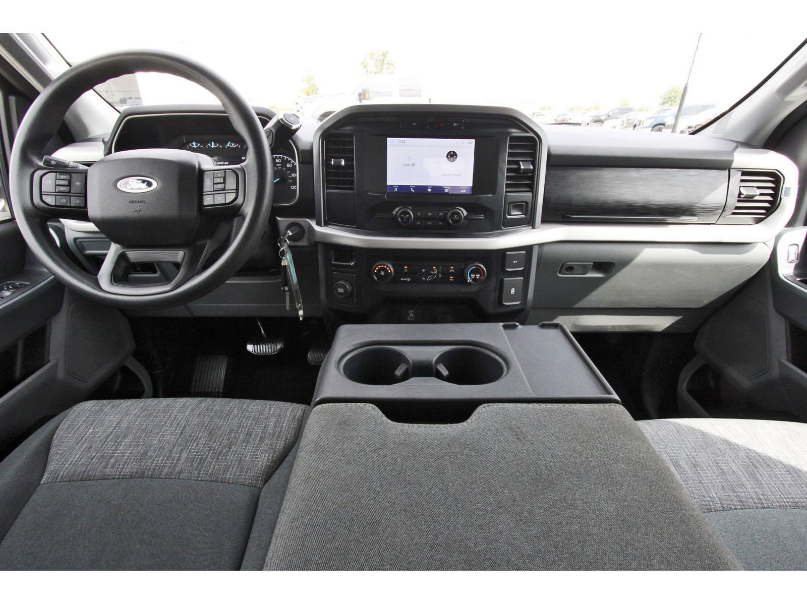 Used 2023 Ford F150 XLT RWD image 11