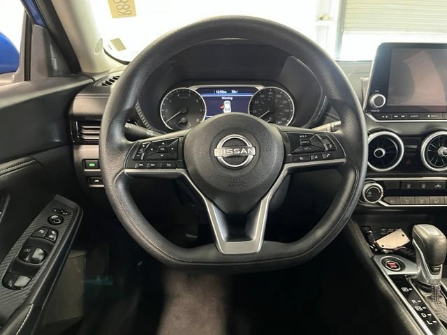 Used 2024 Nissan Sentra SV FWD image 22