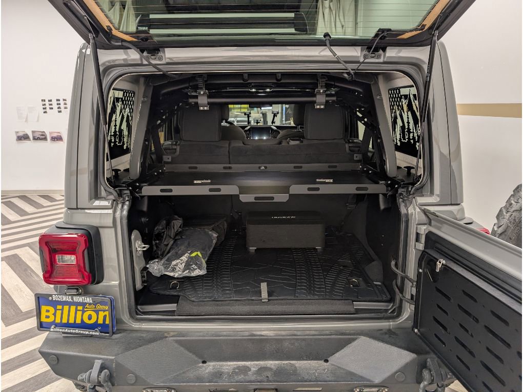 Used 2022 Jeep Wrangler Unlimited Sport image 25