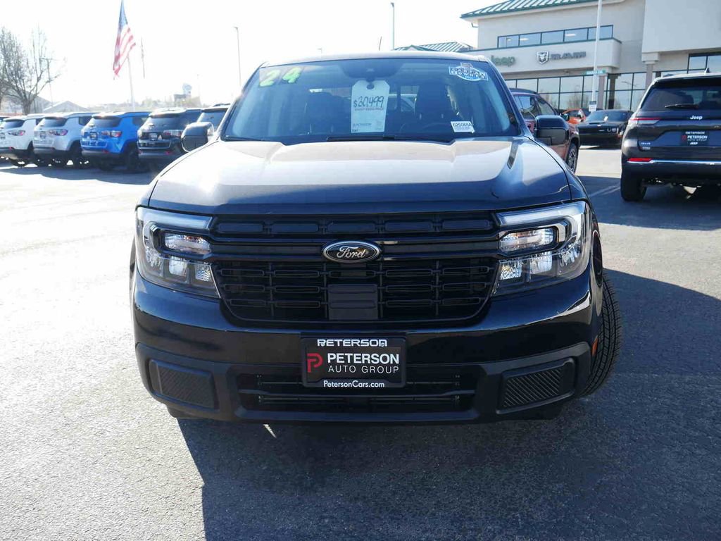Used 2024 Ford Maverick Lariat w/ Black Appearance Package image 3