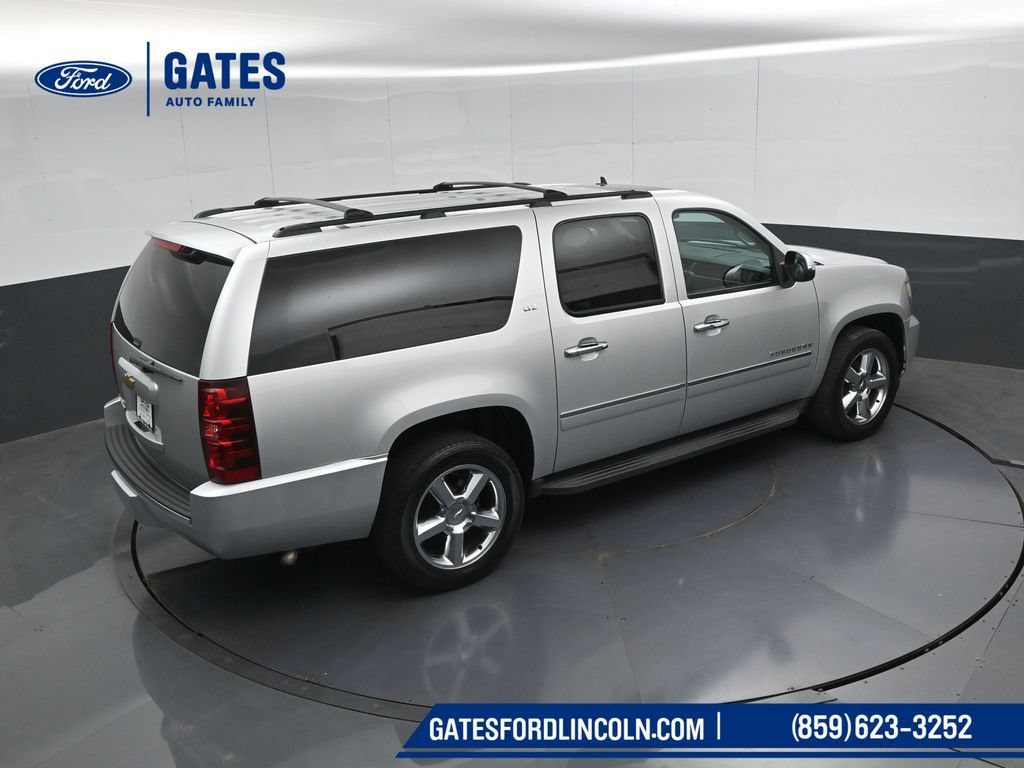Used 2014 Chevrolet Suburban LTZ AWD/4WD image 49