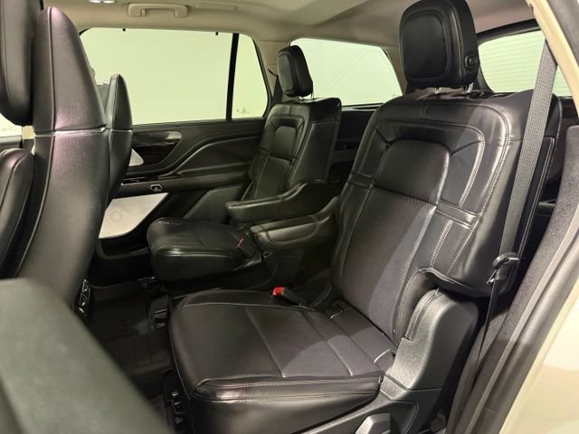 Used 2020 Lincoln Aviator Reserve w/ Equipment Group 201A AWD/4WD image 28