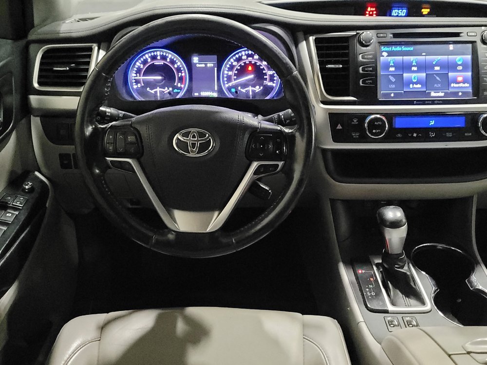Used 2019 Toyota Highlander XLE w/ Protection Package #3 AWD/4WD image 22