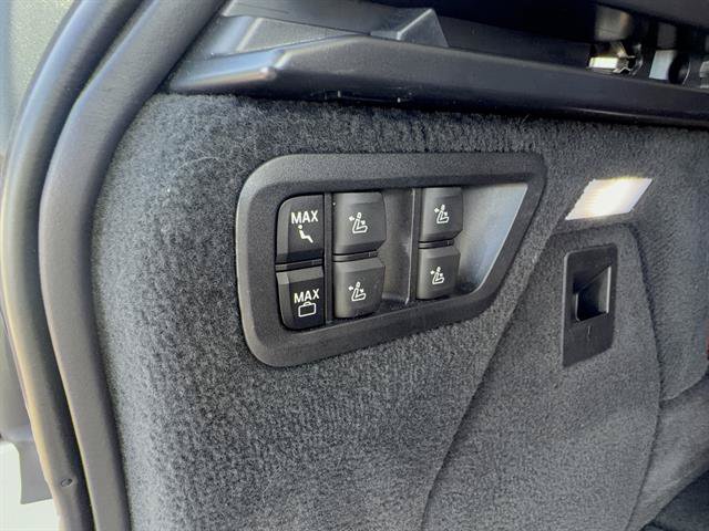 Used 2023 BMW X7 xDrive40i w/ Premium Package AWD/4WD image 6