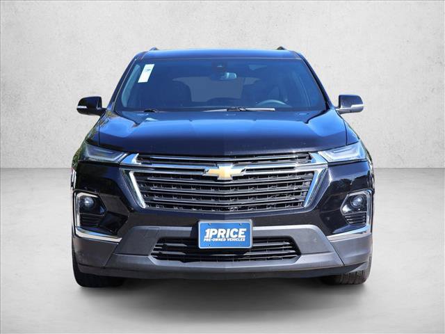 Used 2023 Chevrolet Traverse LT AWD/4WD image 2