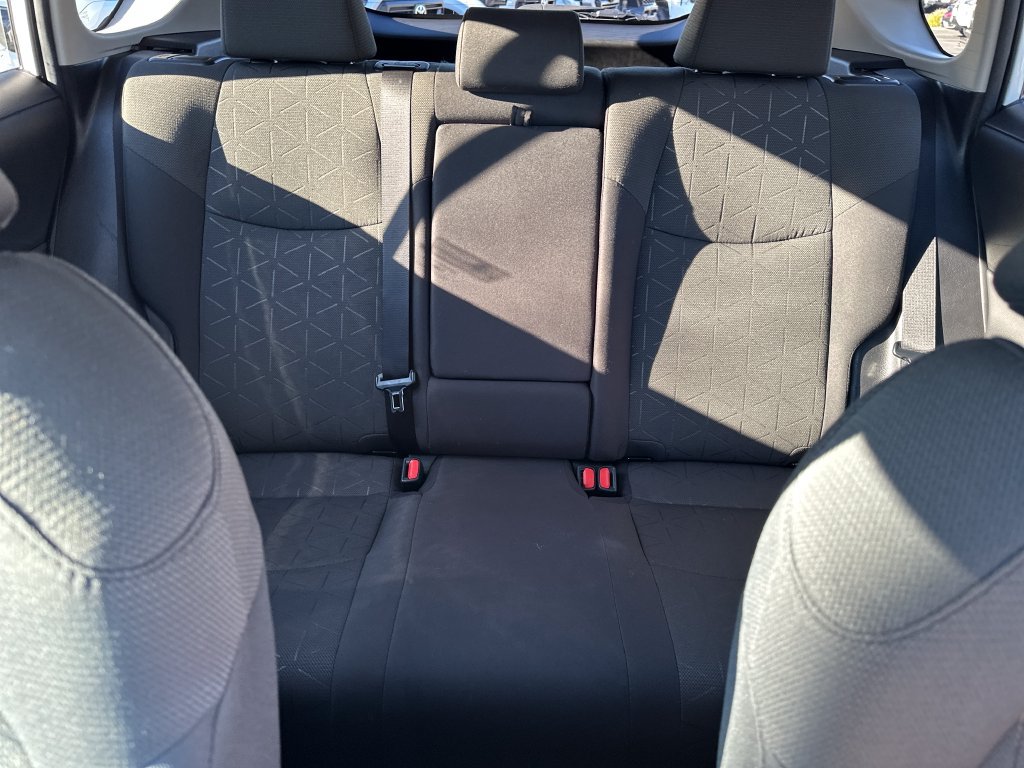 Certified 2021 Toyota RAV4 XLE AWD/4WD image 24