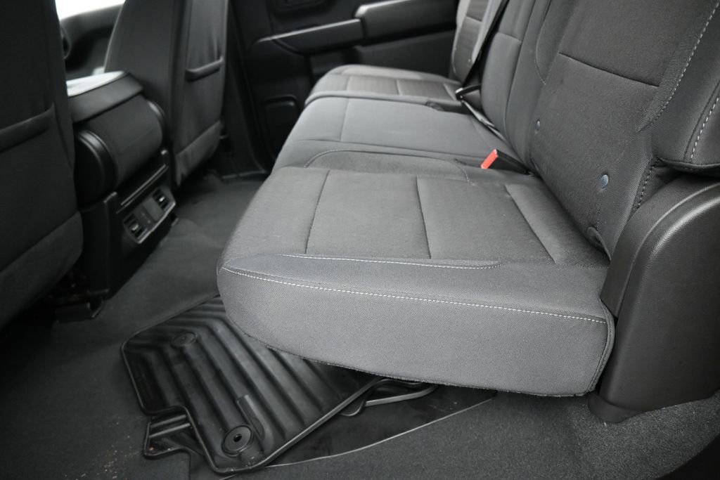 Used 2025 Chevrolet Silverado 1500 Custom w/ Turbomax Blackout Package RWD image 29