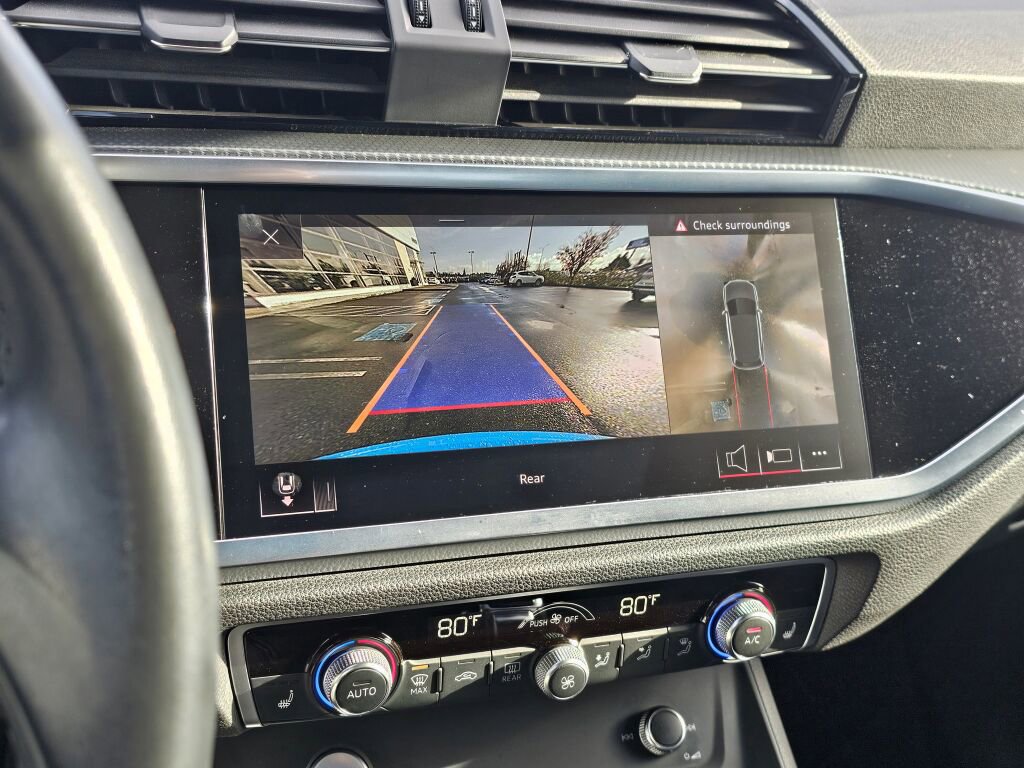 Used 2019 Audi Q3 2.0T Prestige image 38