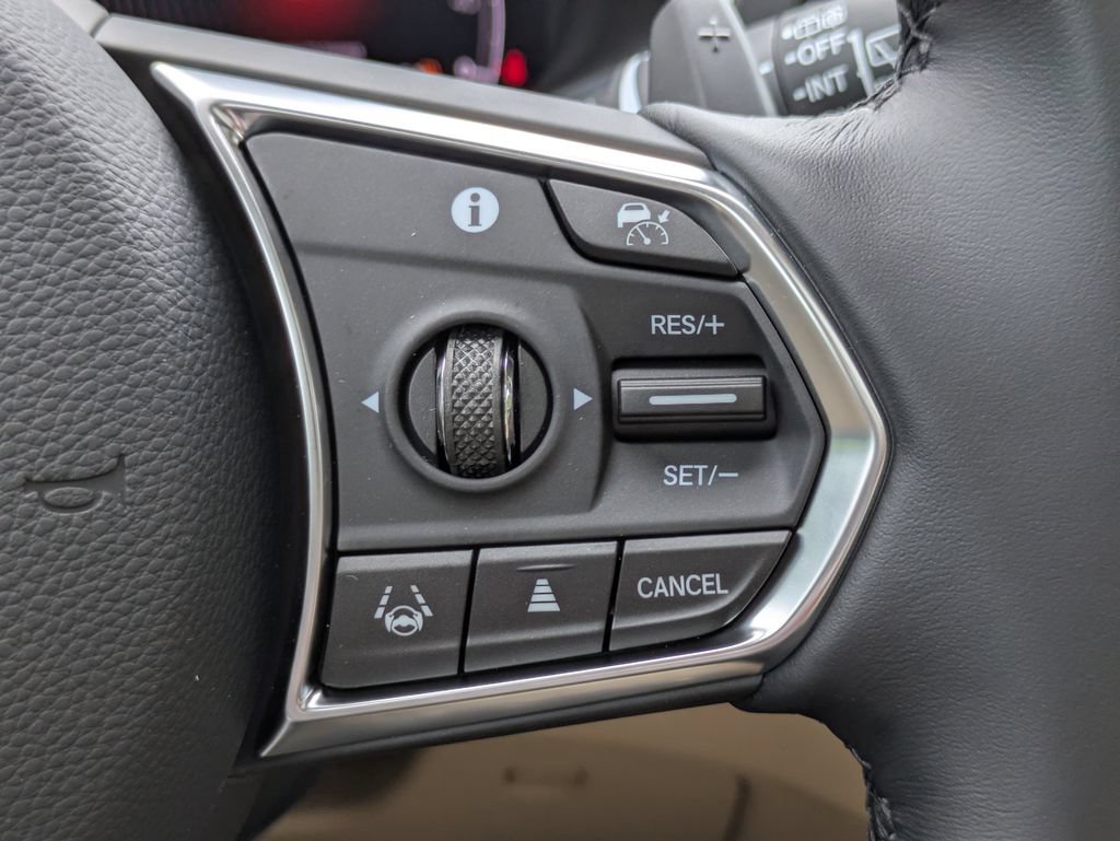 Used 2026 Acura MDX w/ Technology Package FWD image 31