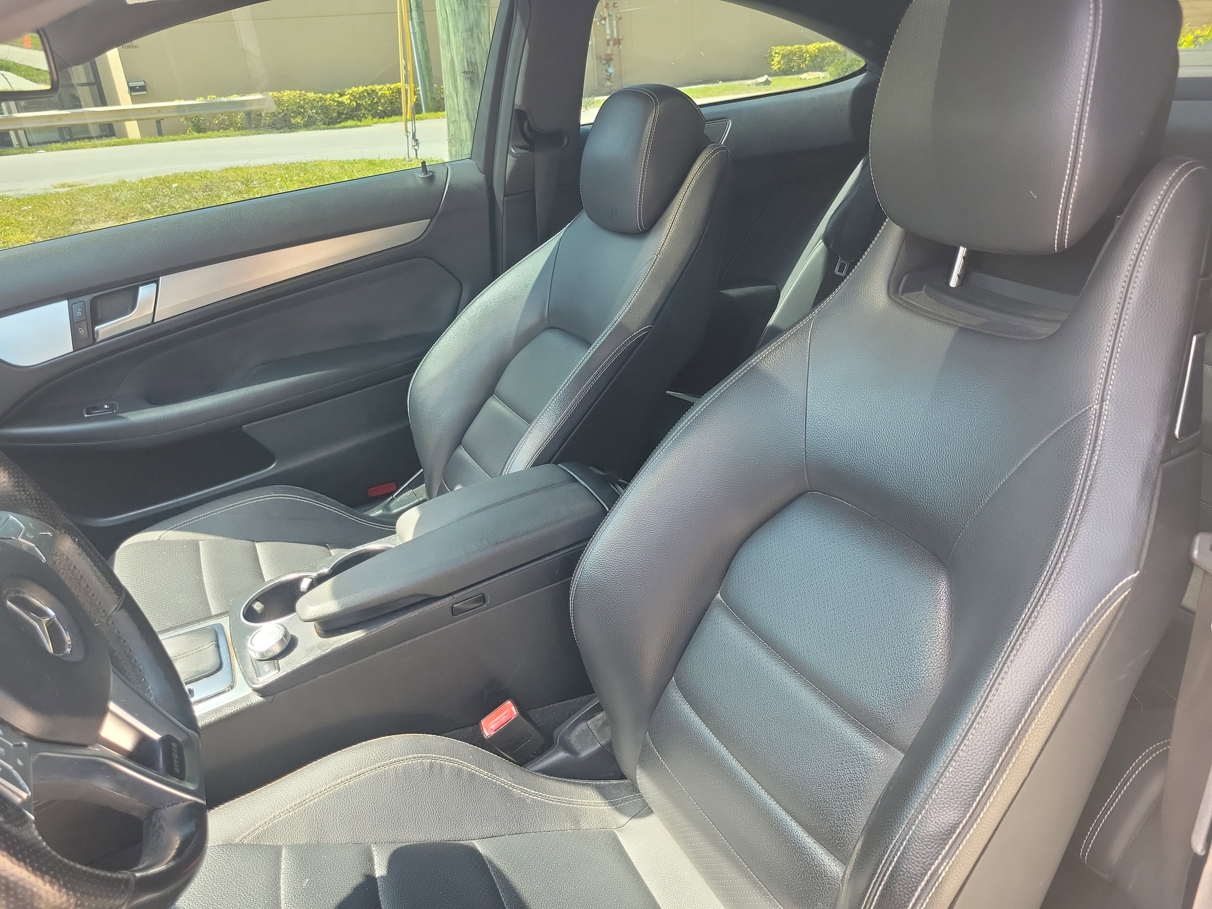 Used 2014 Mercedes-Benz C 250 Coupe image 15