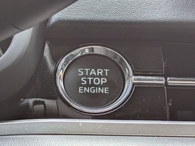 Used 2022 Mitsubishi Outlander SE image 33