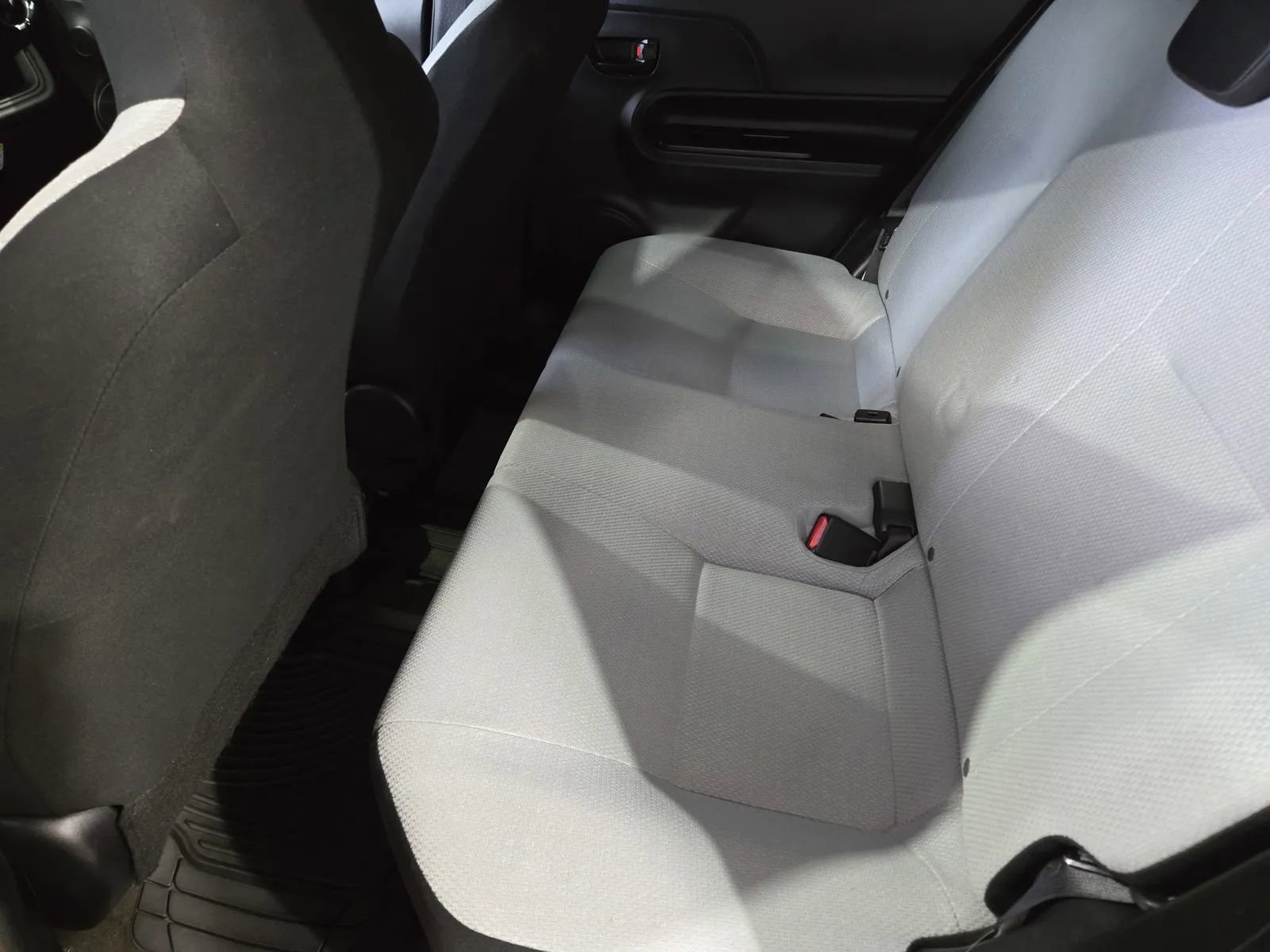 Used 2015 Toyota Prius C One FWD image 12