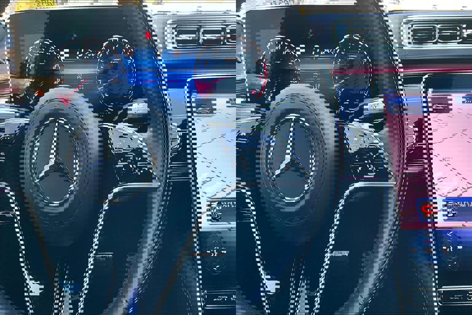 Used 2023 Mercedes-Benz S 580 4MATIC Sedan image 49