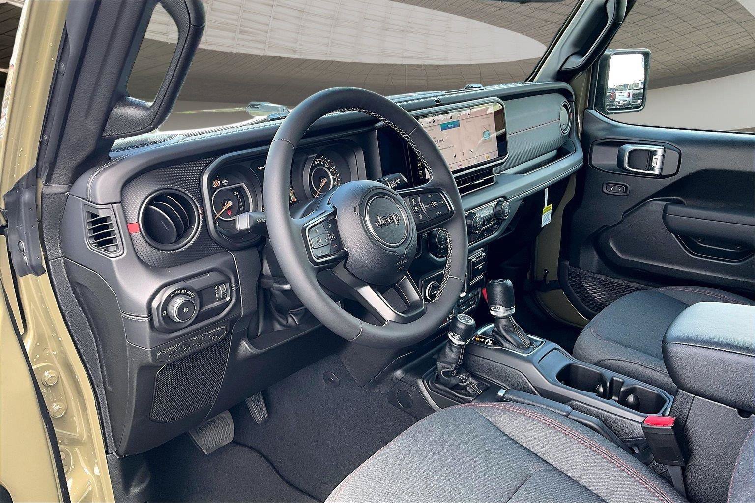 New 2026 Jeep Wrangler Unlimited Rubicon AWD/4WD image 7
