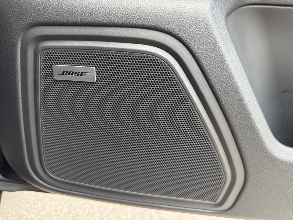 Certified 2026 Porsche Macan AWD/4WD image 22