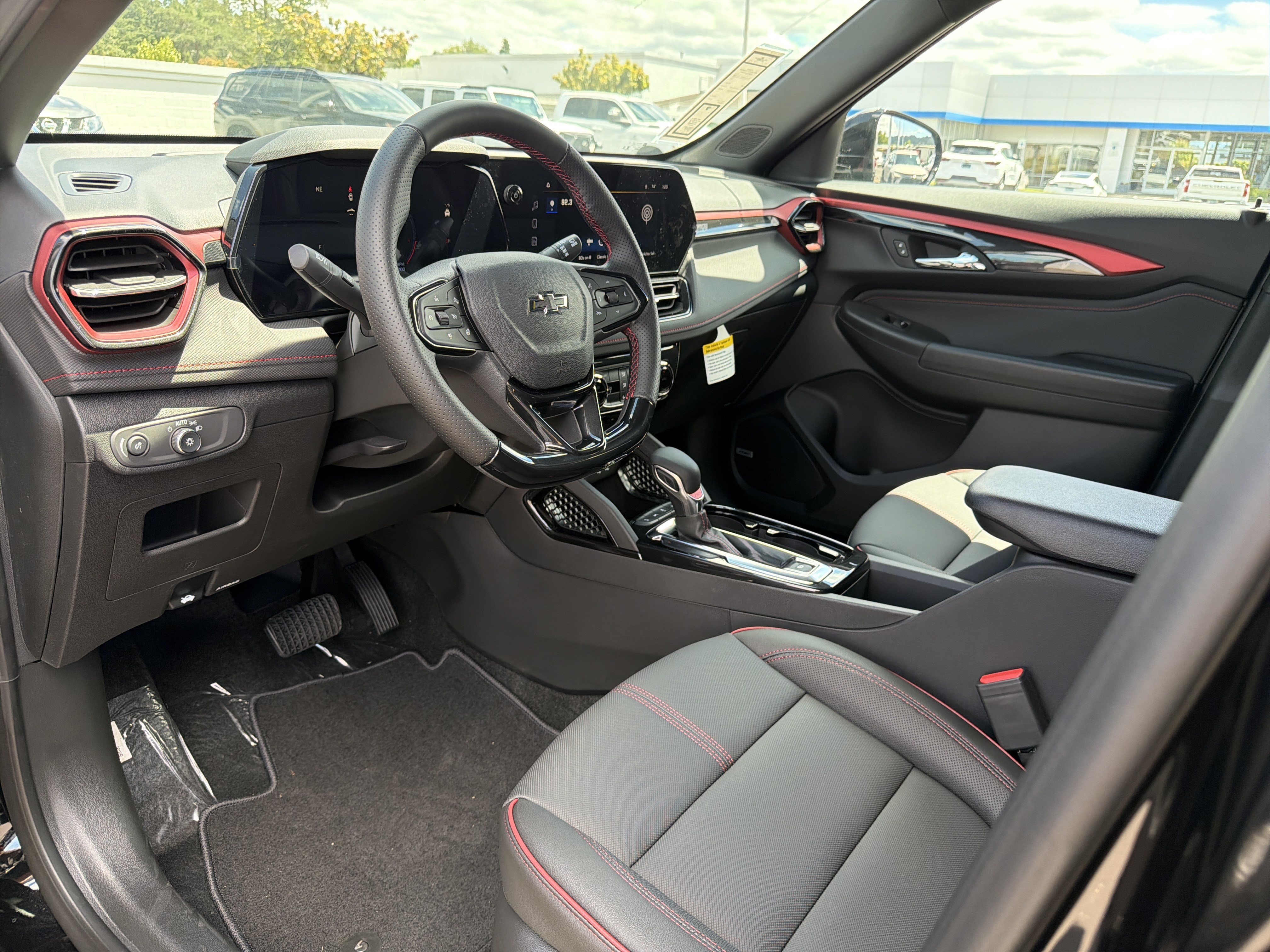 New 2026 Chevrolet TrailBlazer RS w/ Convenience Package AWD/4WD image 9