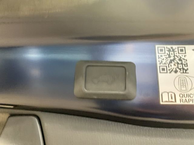 Used 2023 Toyota RAV4 Limited AWD/4WD image 9