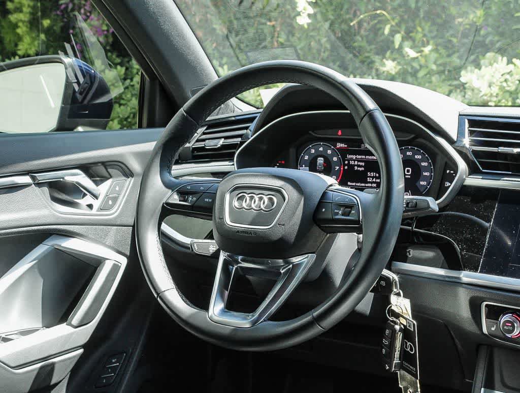 Used 2022 Audi Q3 2.0T Premium w/ Convenience Package AWD/4WD image 36