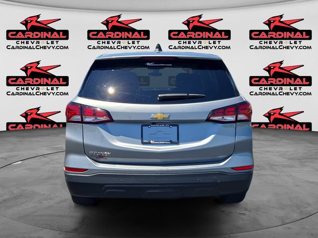 Used 2023 Chevrolet Equinox LS w/ LS Convenience Package FWD image 4